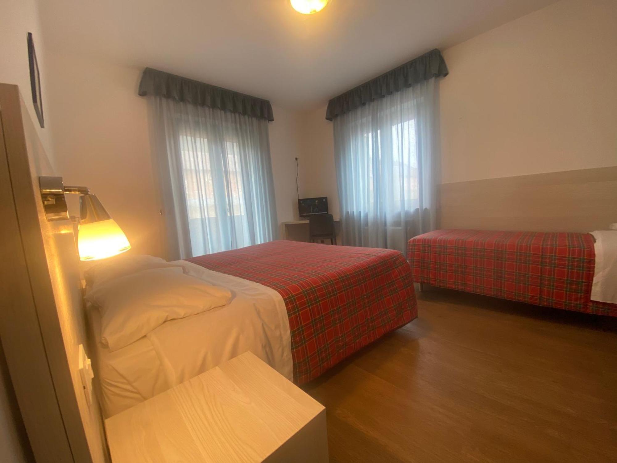 Hotel International Тарвизио Экстерьер фото